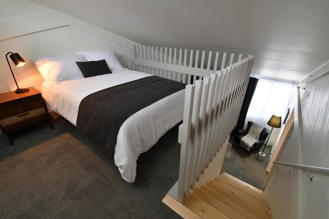 Destination Owl'S Head - Mtn Haus Hotel Mansonville Bagian luar foto